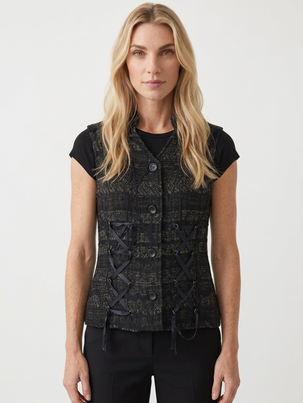 ✌️4 for $20✌️ Le Grenier vest